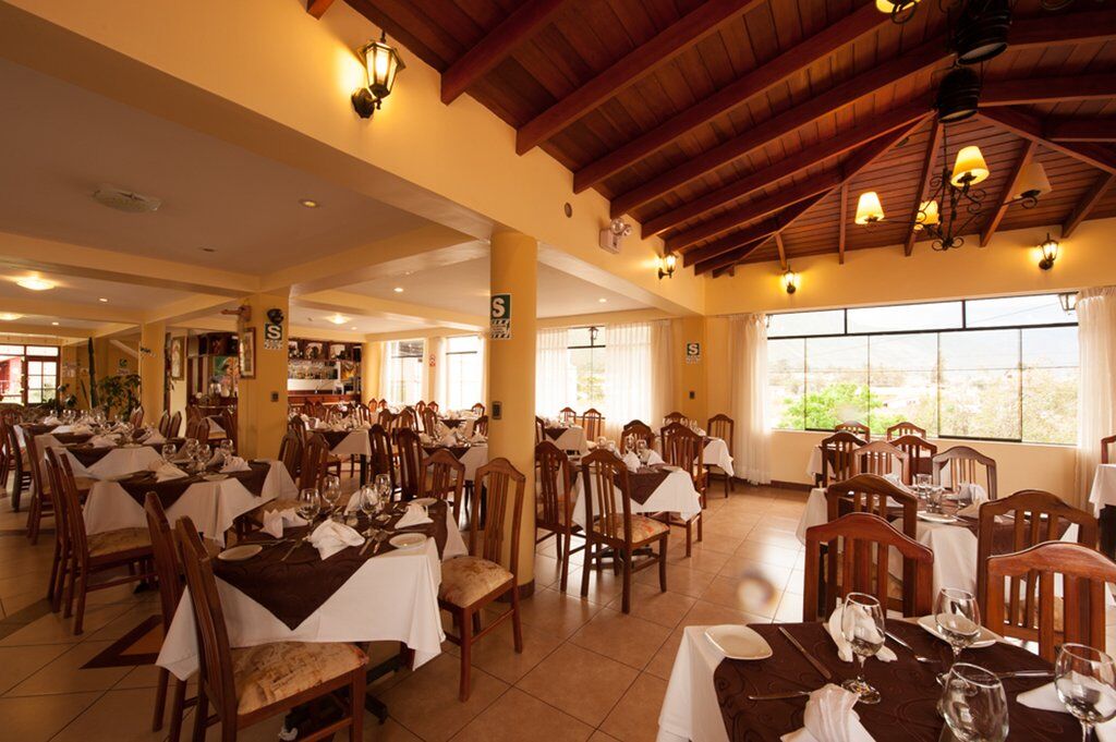 Hotel Mabey אורובמבה מראה חיצוני תמונה